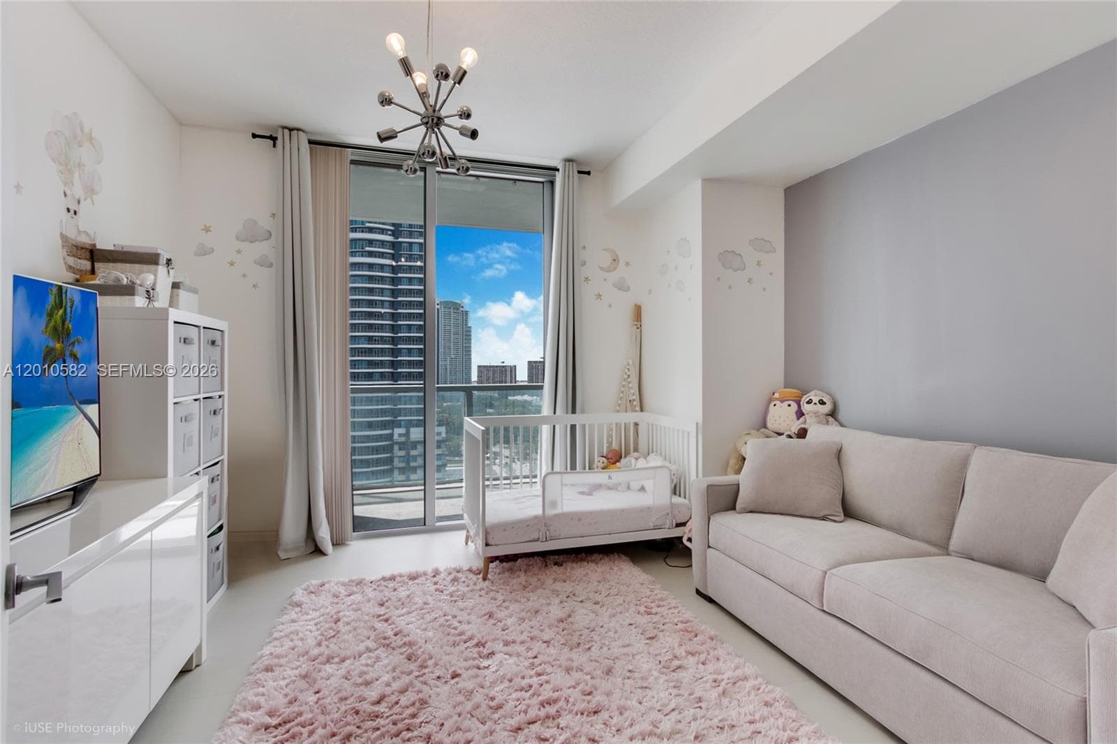 79 SW 12th St, Miami FL 33130 — 17
