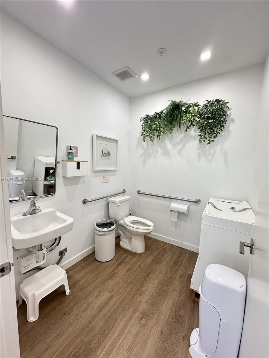 10890 NW 17th St # 121, Sweetwater FL 33172 — 15