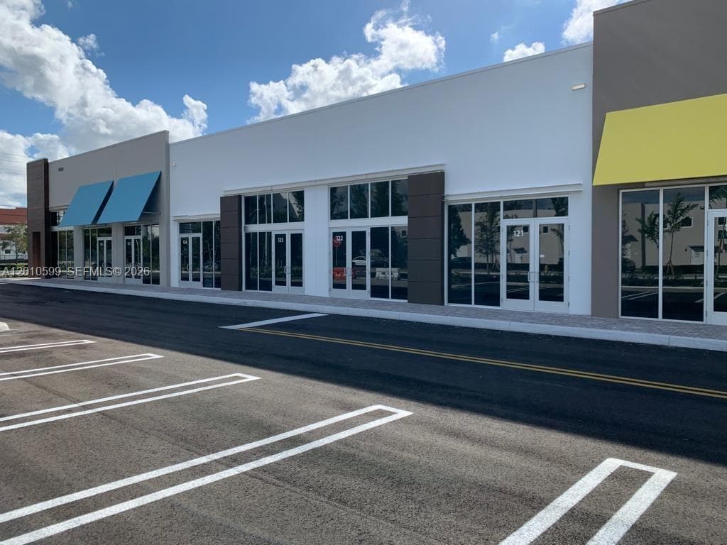 10890 NW 17th St # 121, Sweetwater FL 33172 — 4