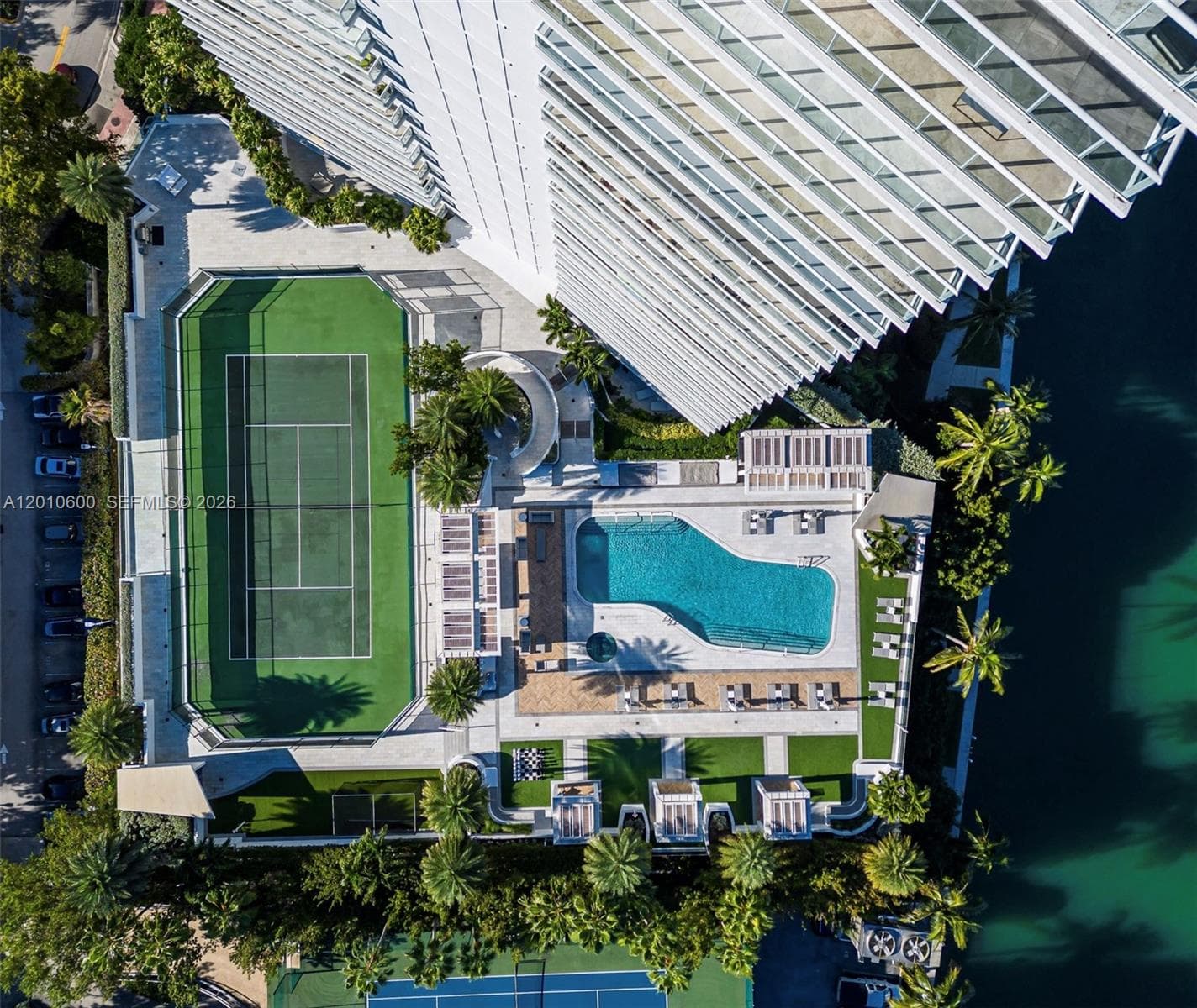 10 Venetian Way # 1803, Miami Beach FL 33139 — 27