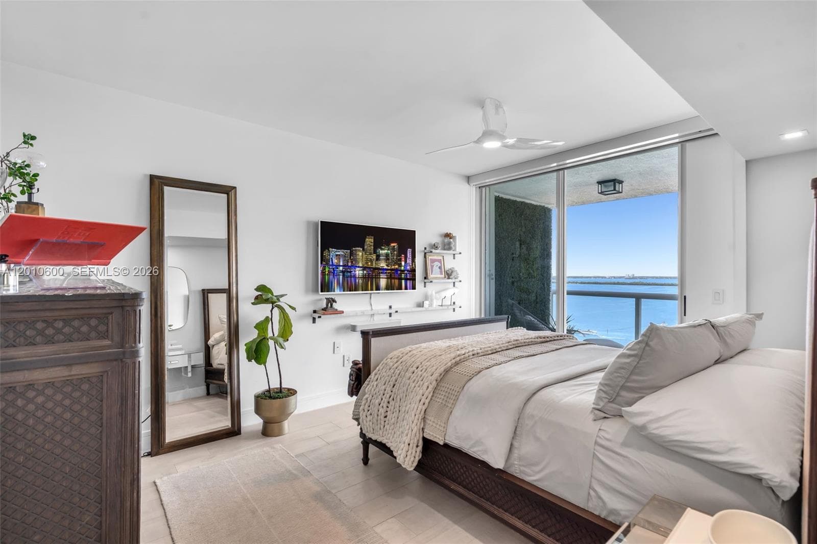 10 Venetian Way # 1803, Miami Beach FL 33139 — 13