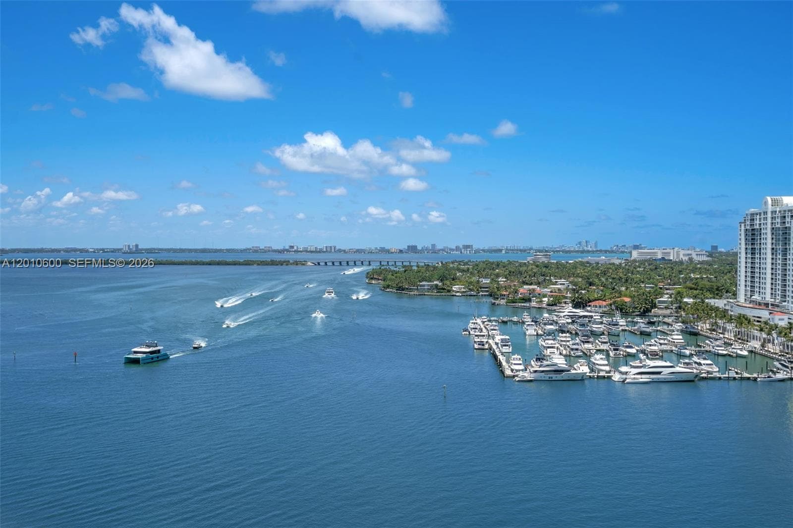 10 Venetian Way # 1803, Miami Beach FL 33139 — 24