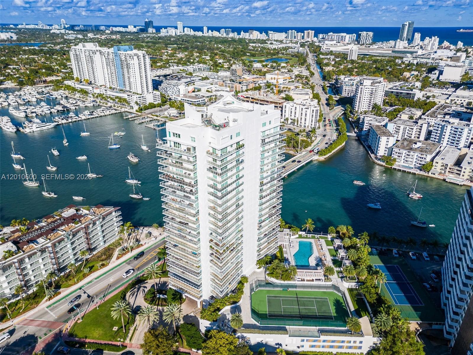 10 Venetian Way # 1803, Miami Beach FL 33139 — 34