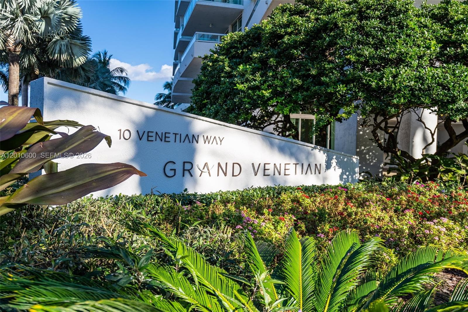 10 Venetian Way # 1803, Miami Beach FL 33139 — 41