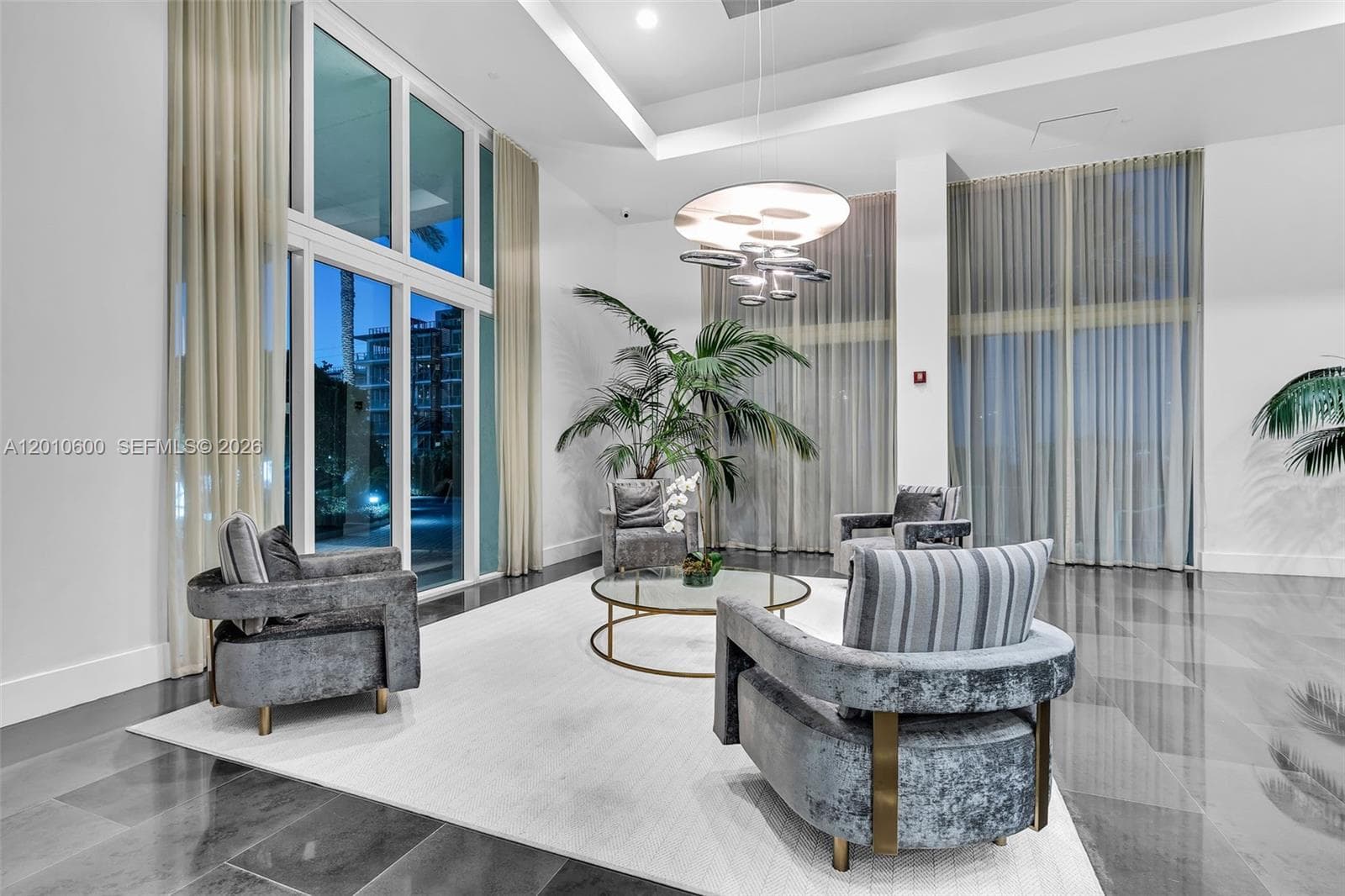 10 Venetian Way # 1803, Miami Beach FL 33139 — 39