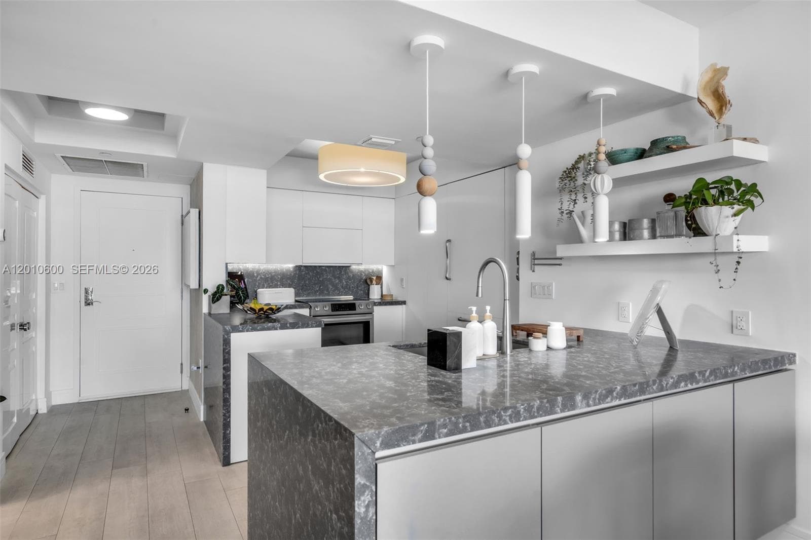 10 Venetian Way # 1803, Miami Beach FL 33139 — 8