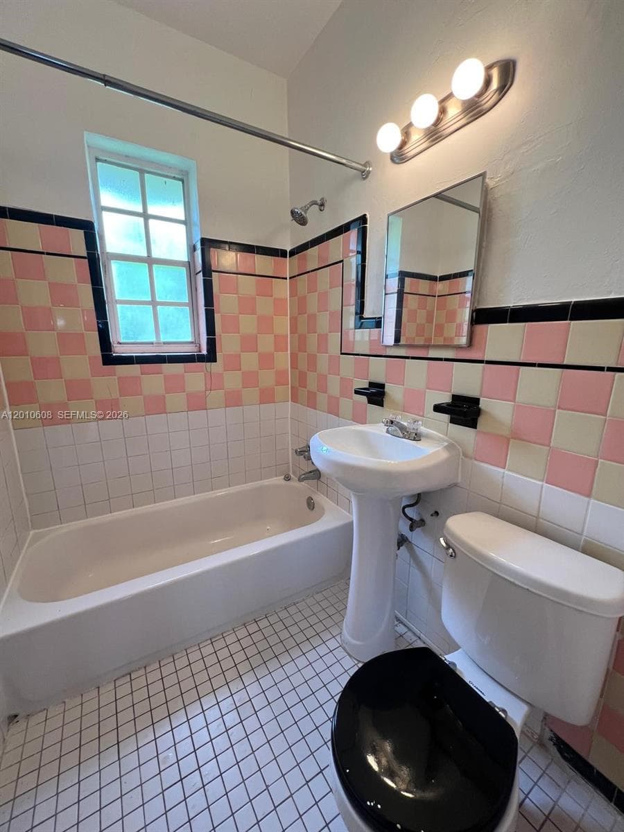 1309 Euclid Ave # 7, Miami Beach FL 33139 — 38