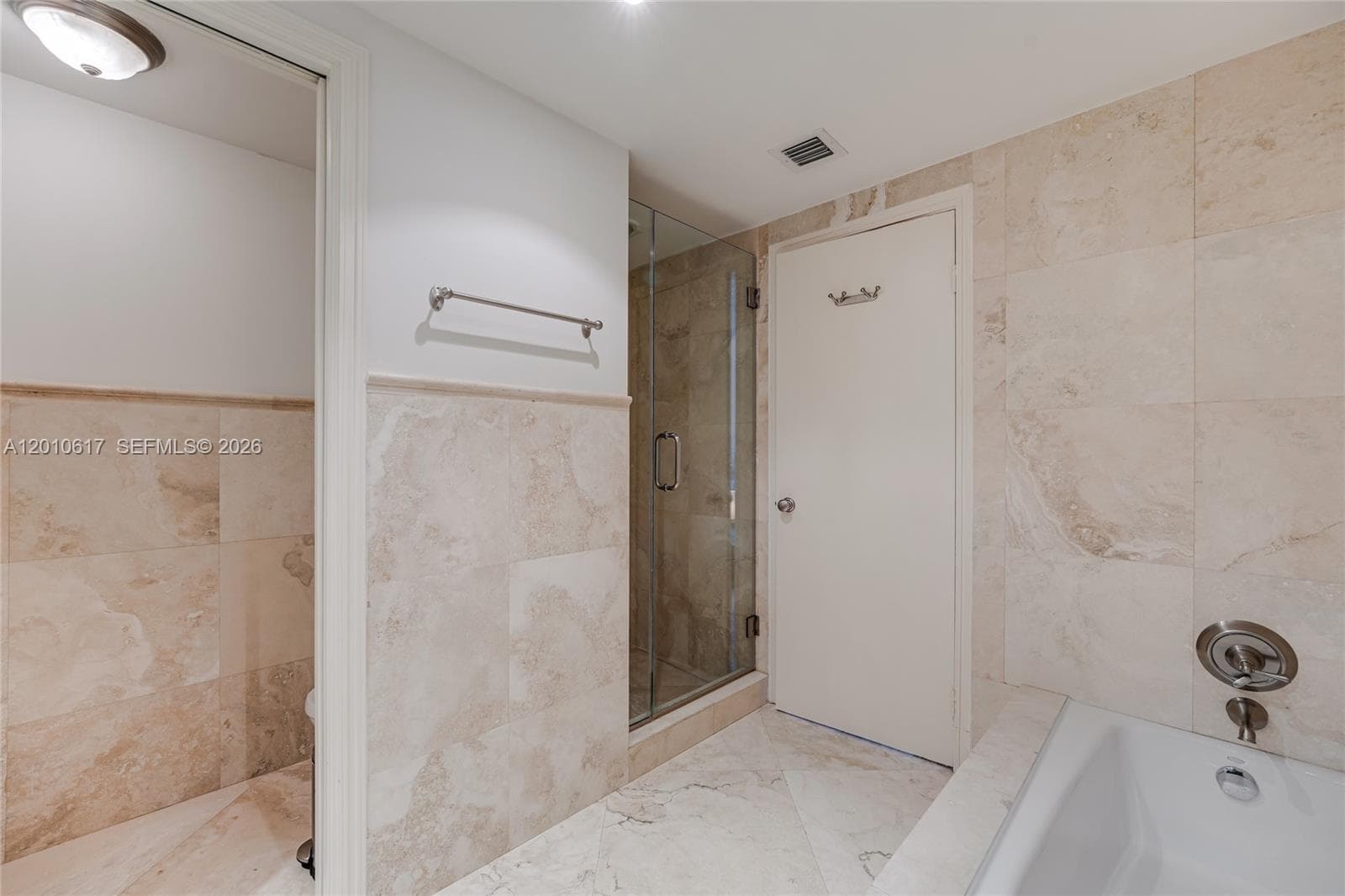 Grove Isle Condo, Miami, FL — 24