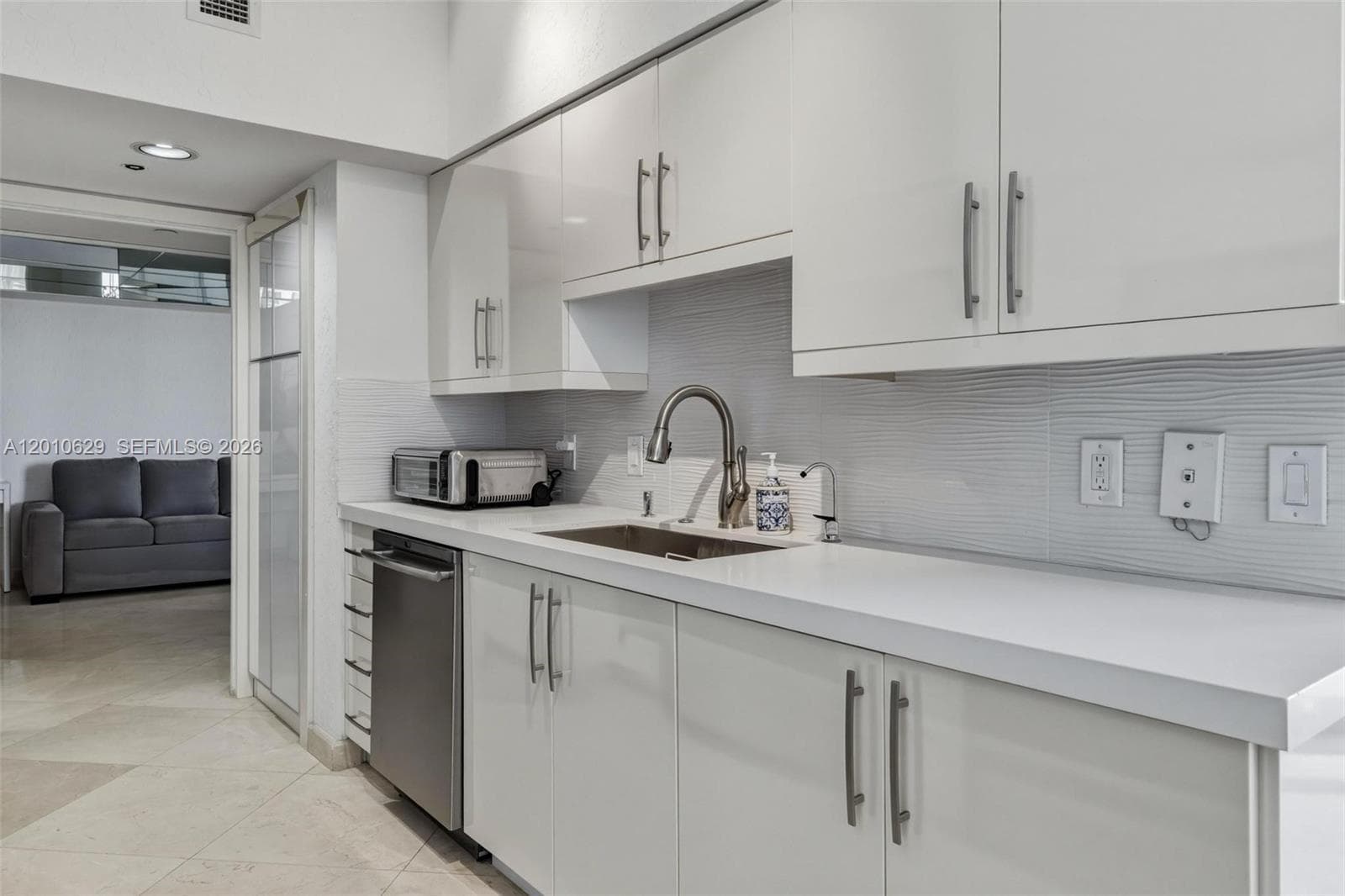 Oceania Ii Condo, Sunny Isles Beach, FL — 10