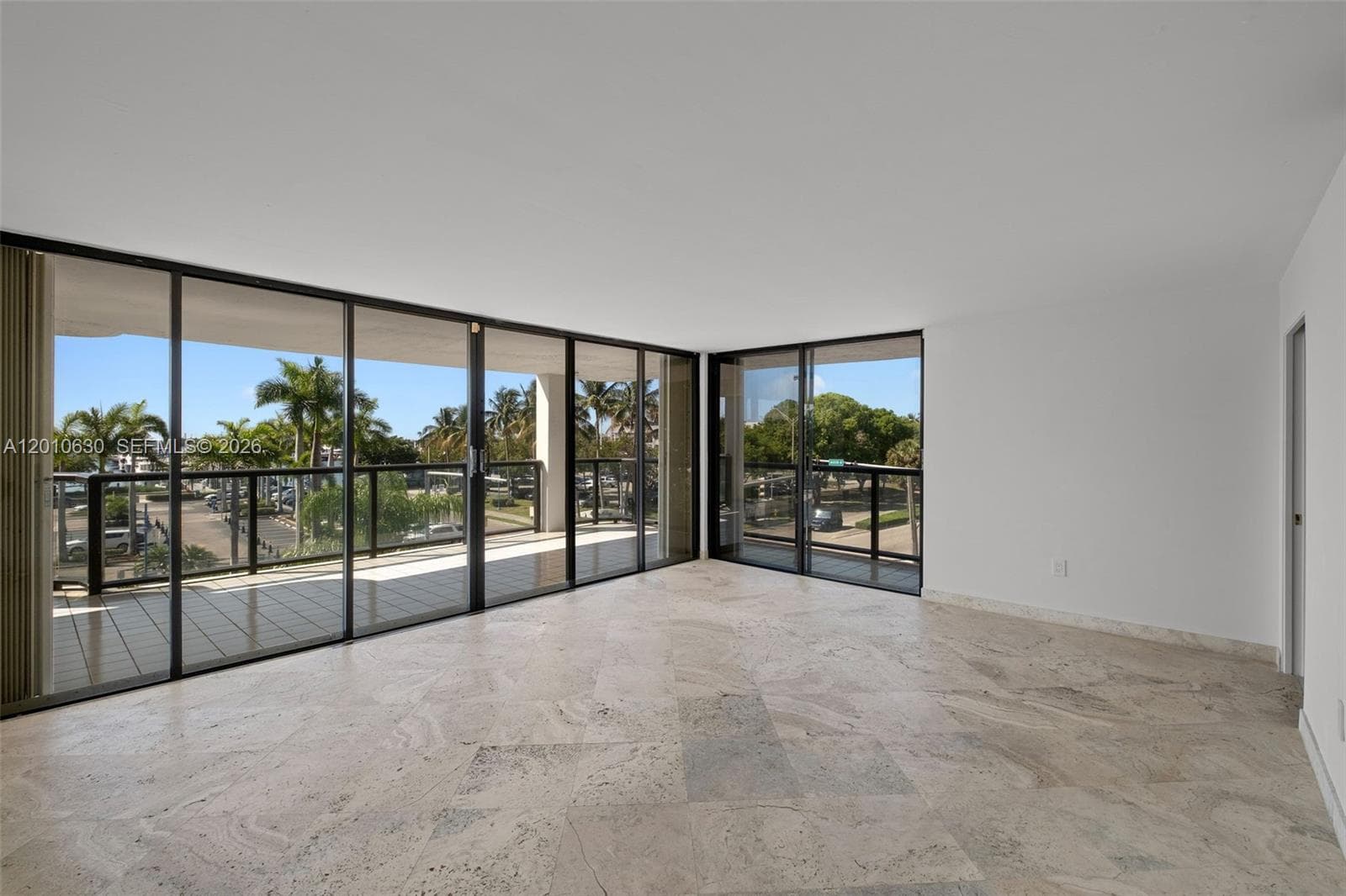 2575 S Bayshore Dr # 4A, Miami FL 33133 — 2
