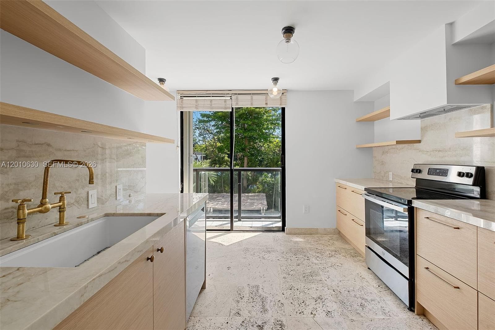 2575 S Bayshore Dr # 4A, Miami FL 33133 — 18
