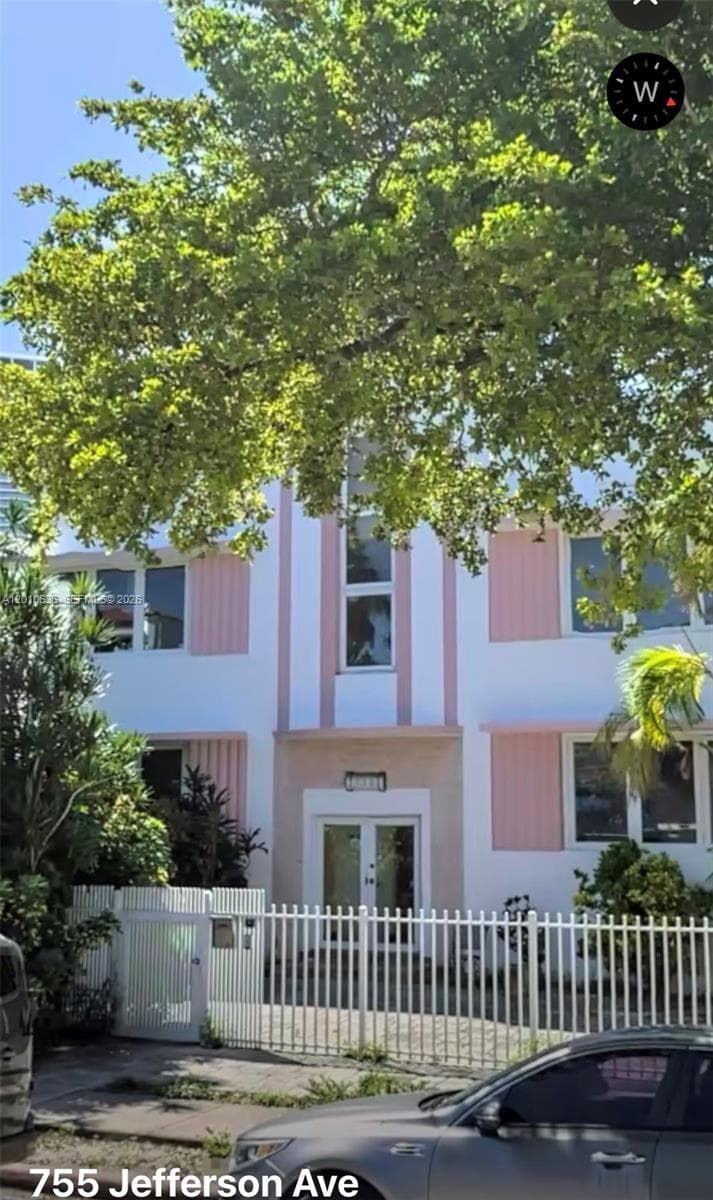 750 Jefferson Ave # 4, Miami Beach FL 33139 — 4