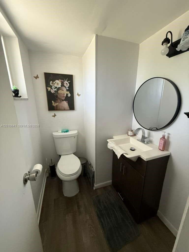 Riviera Condominium Apts, Miami, FL — 17