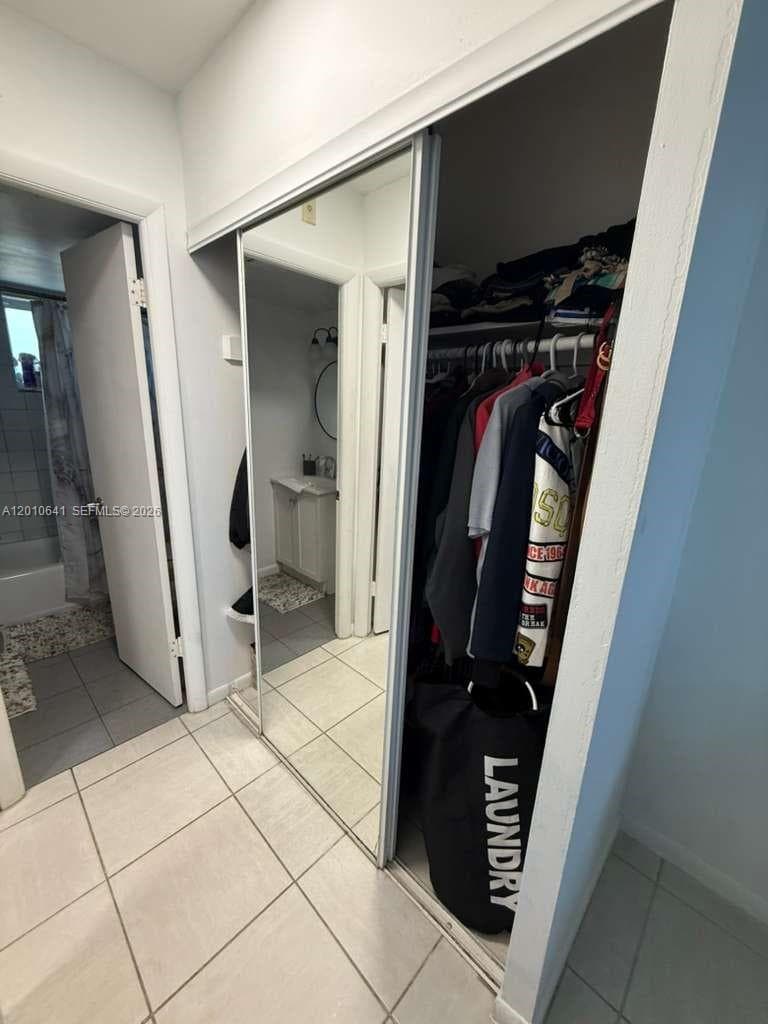 Riviera Condominium Apts, Miami, FL — 12