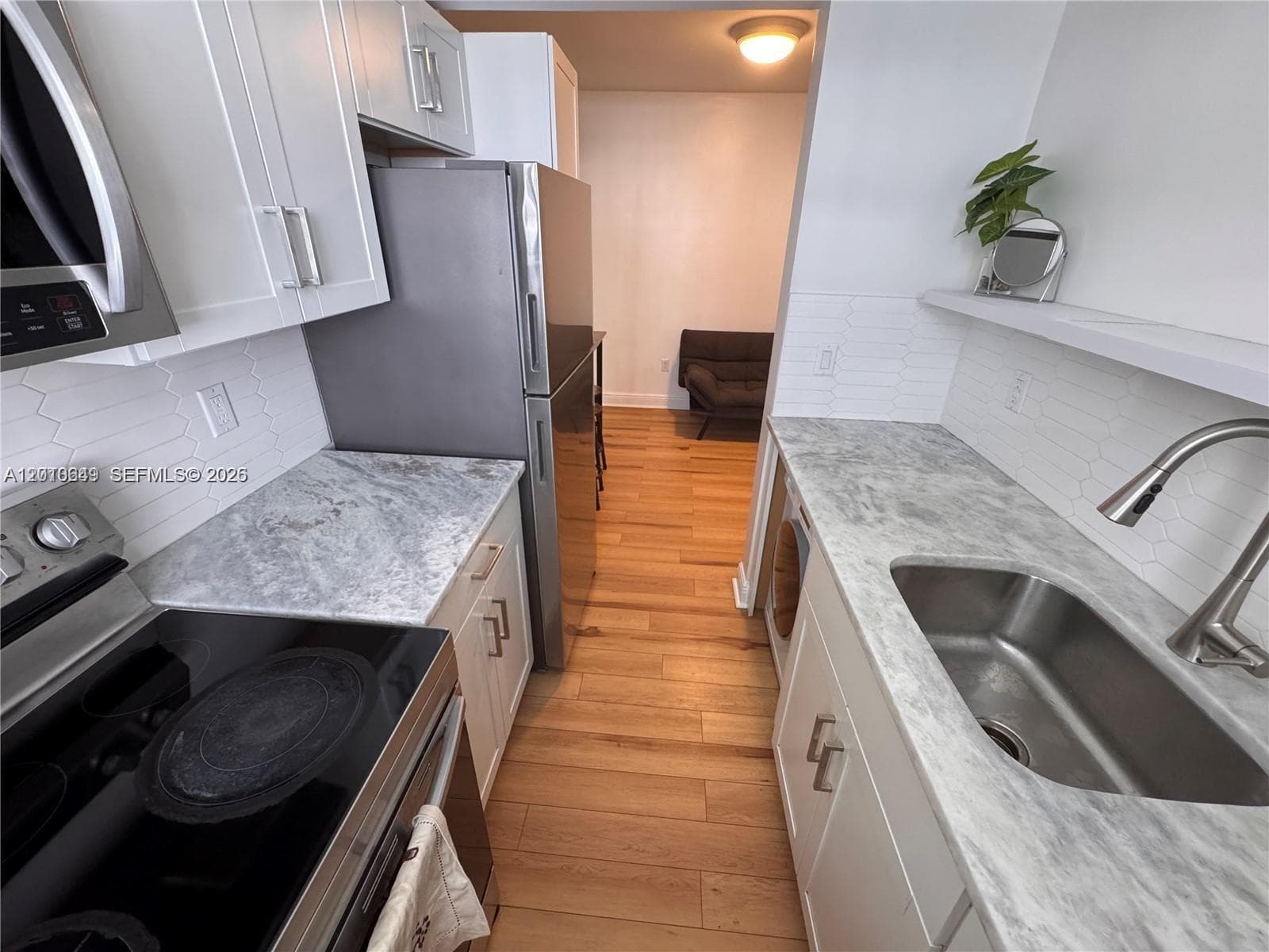 1526 Pennsylvania Ave # 17, Miami Beach FL 33139 — 2