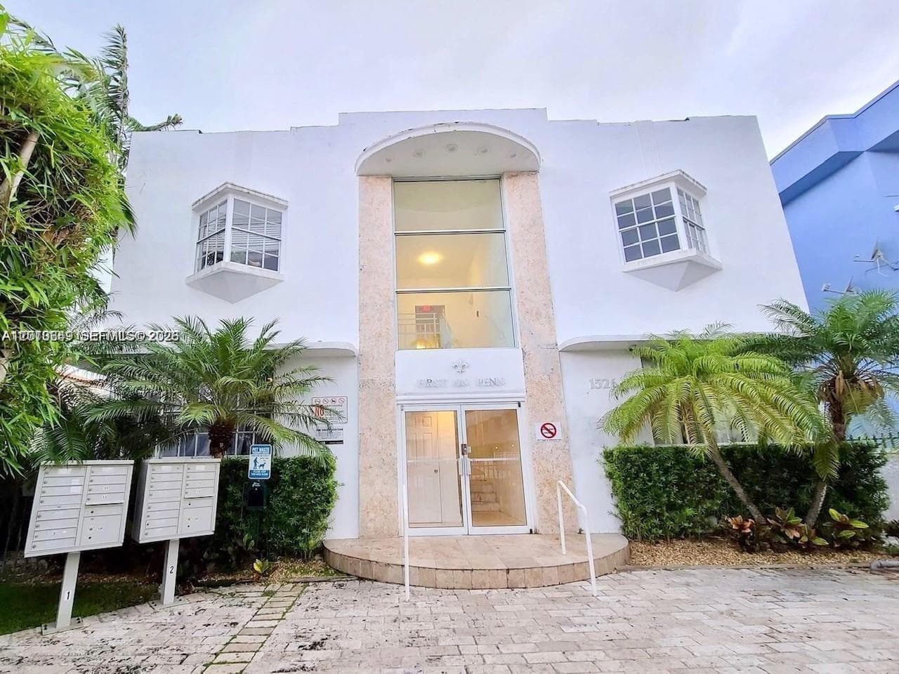 1526 Pennsylvania Ave # 17, Miami Beach FL 33139 — 8