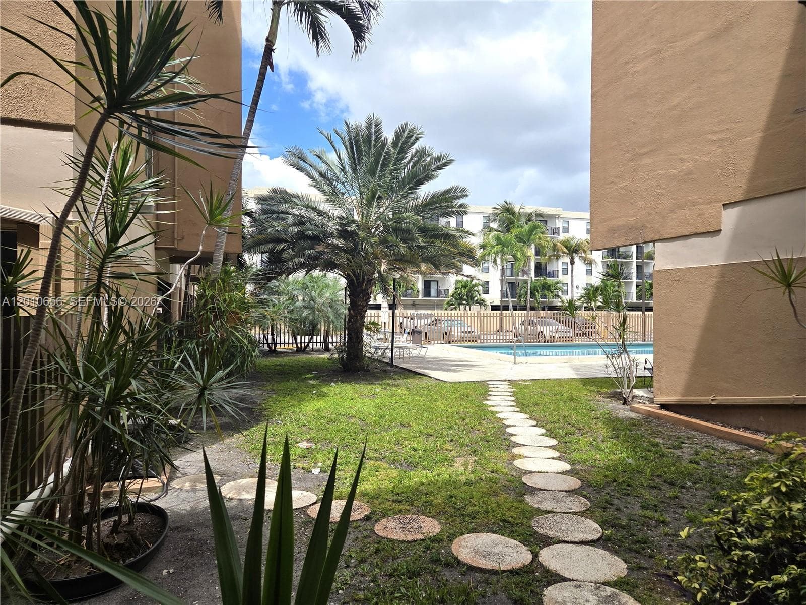 4670 W 13th Ln # 507, Hialeah FL 33012 — 18