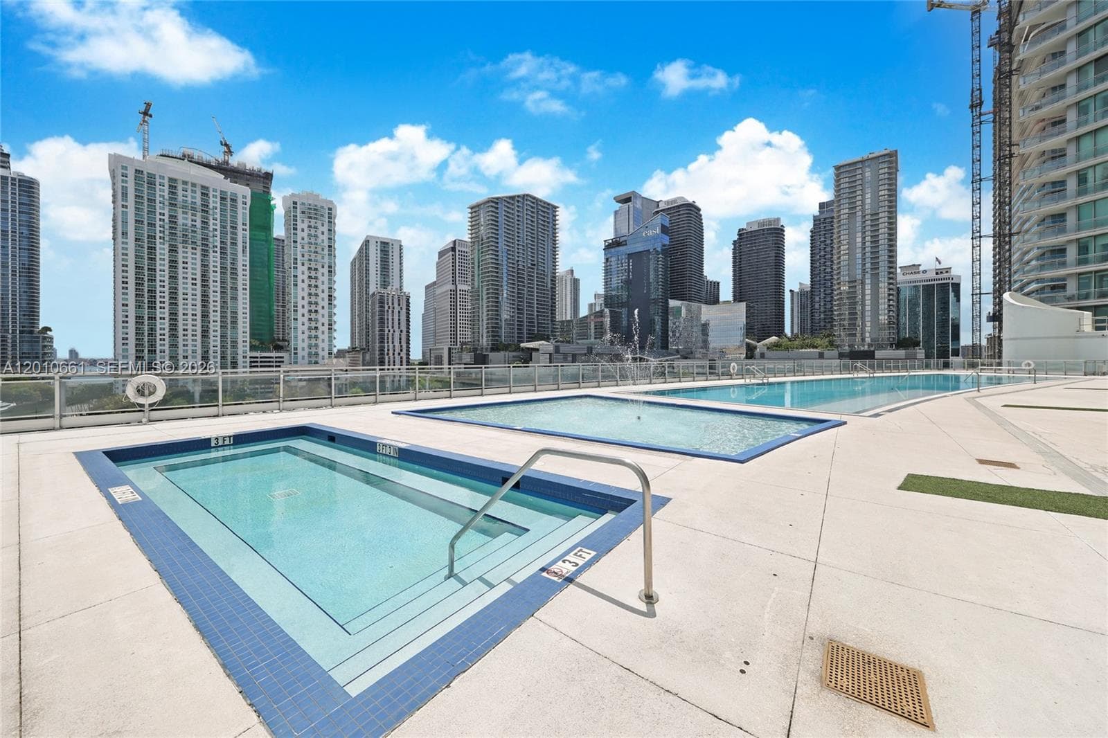 92 SW 3rd St # 5202, Miami FL 33130 — 24