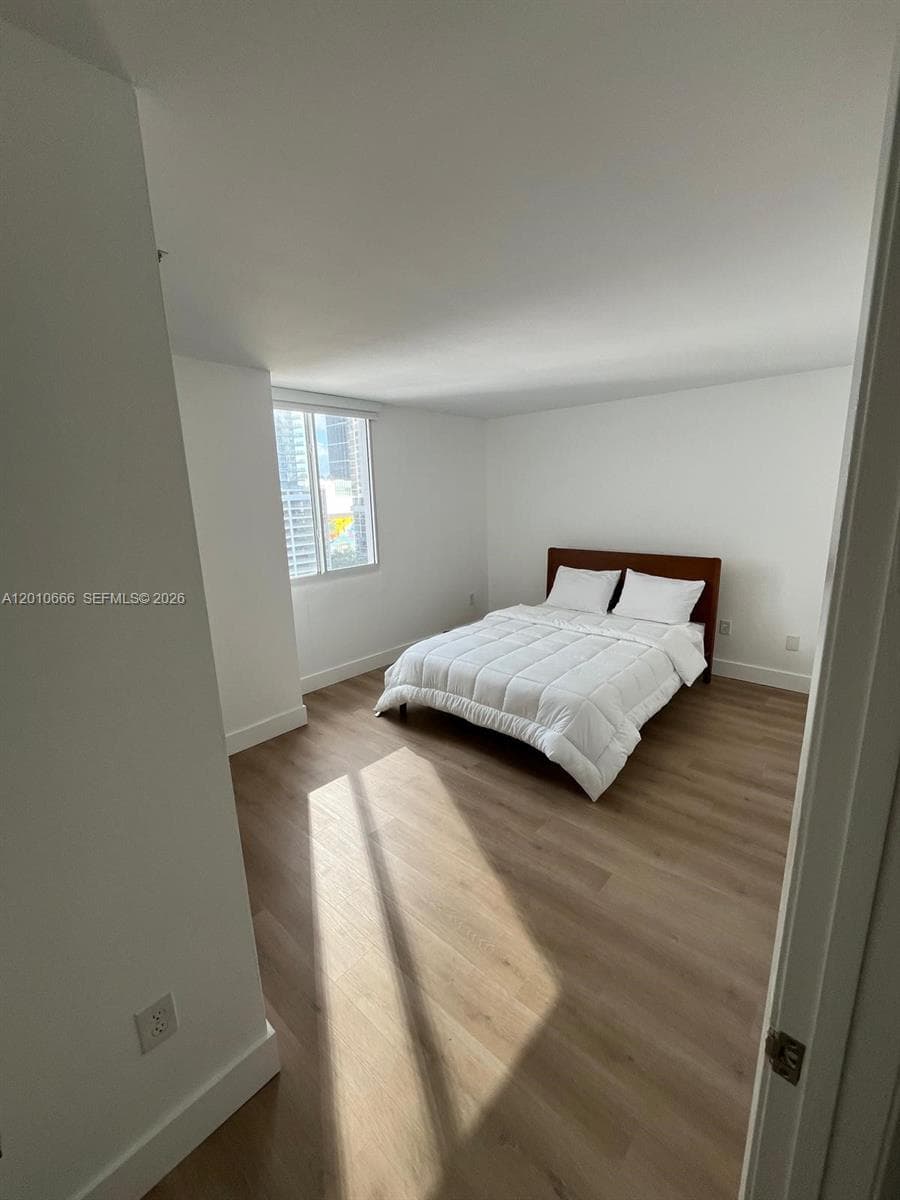 800 N Miami Ave # 1505, Miami FL 33136 — 8