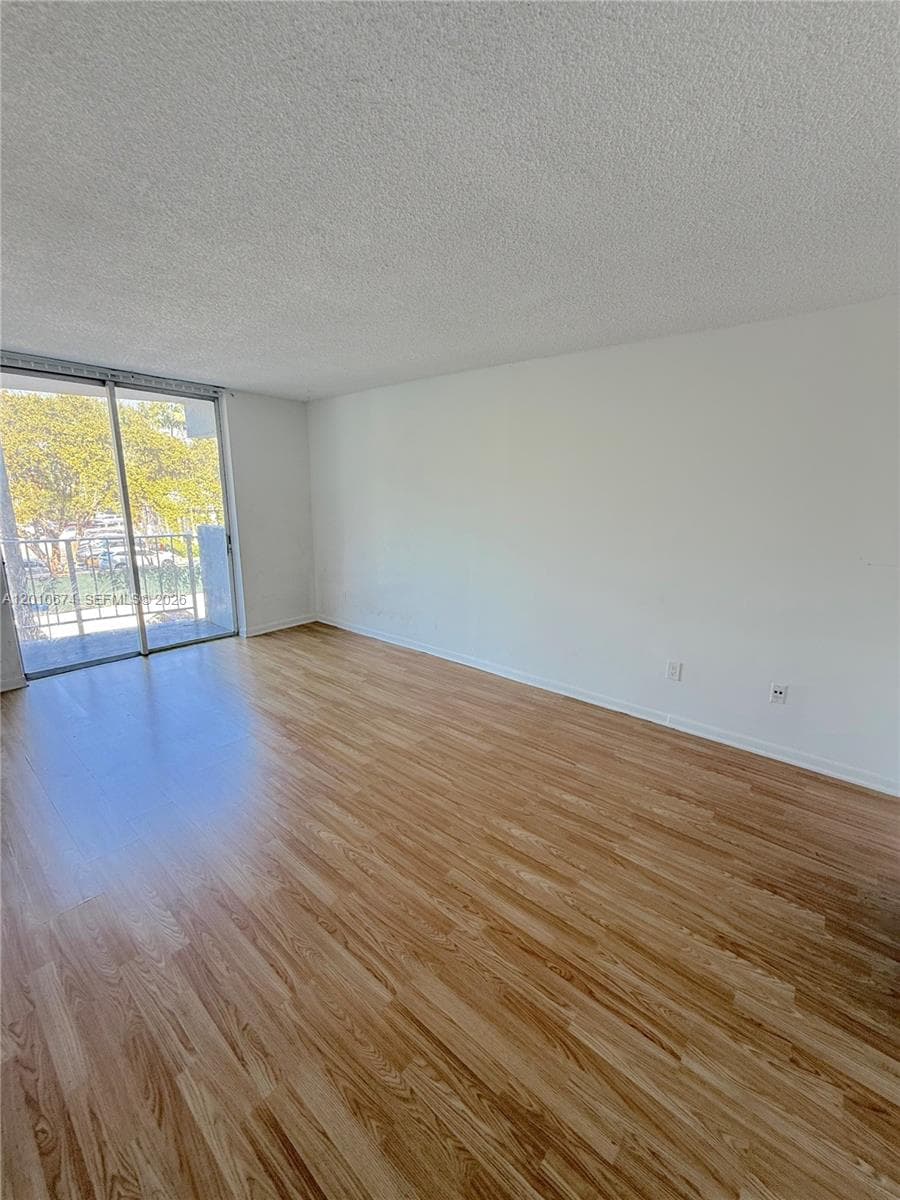 482 NW 165th St Rd # 307, Miami FL 33169 — 15