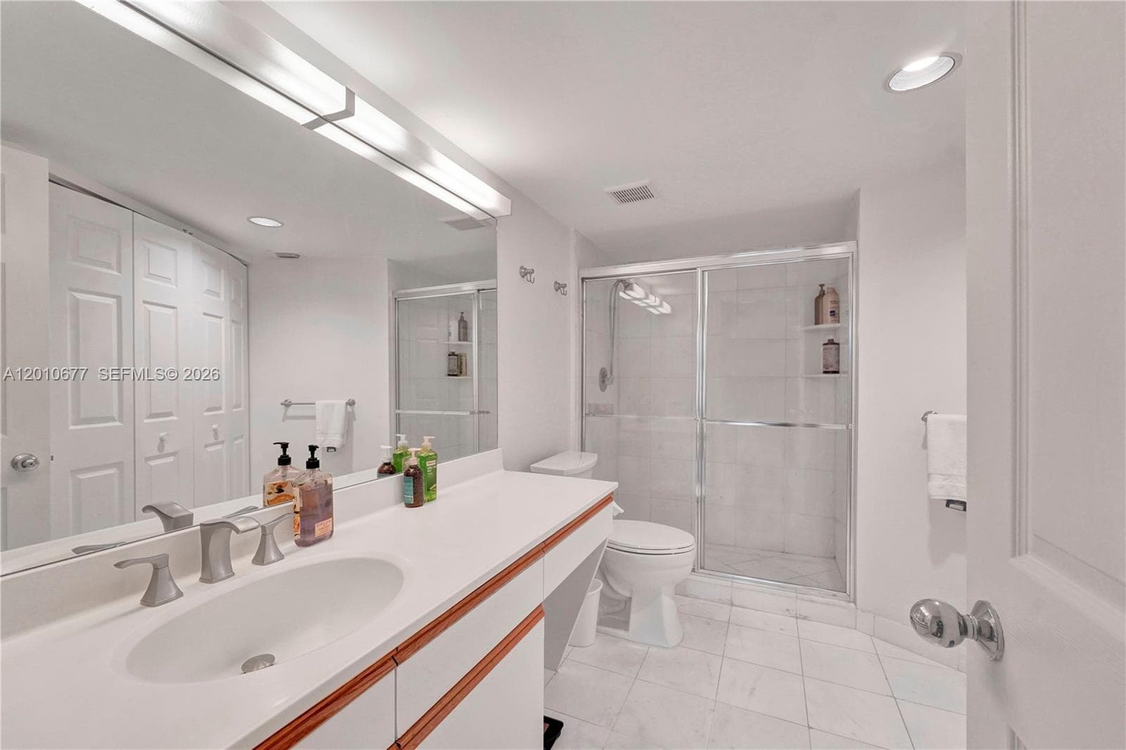 3500 Mystic Pointe Dr # 3302, Aventura FL 33180 — 28