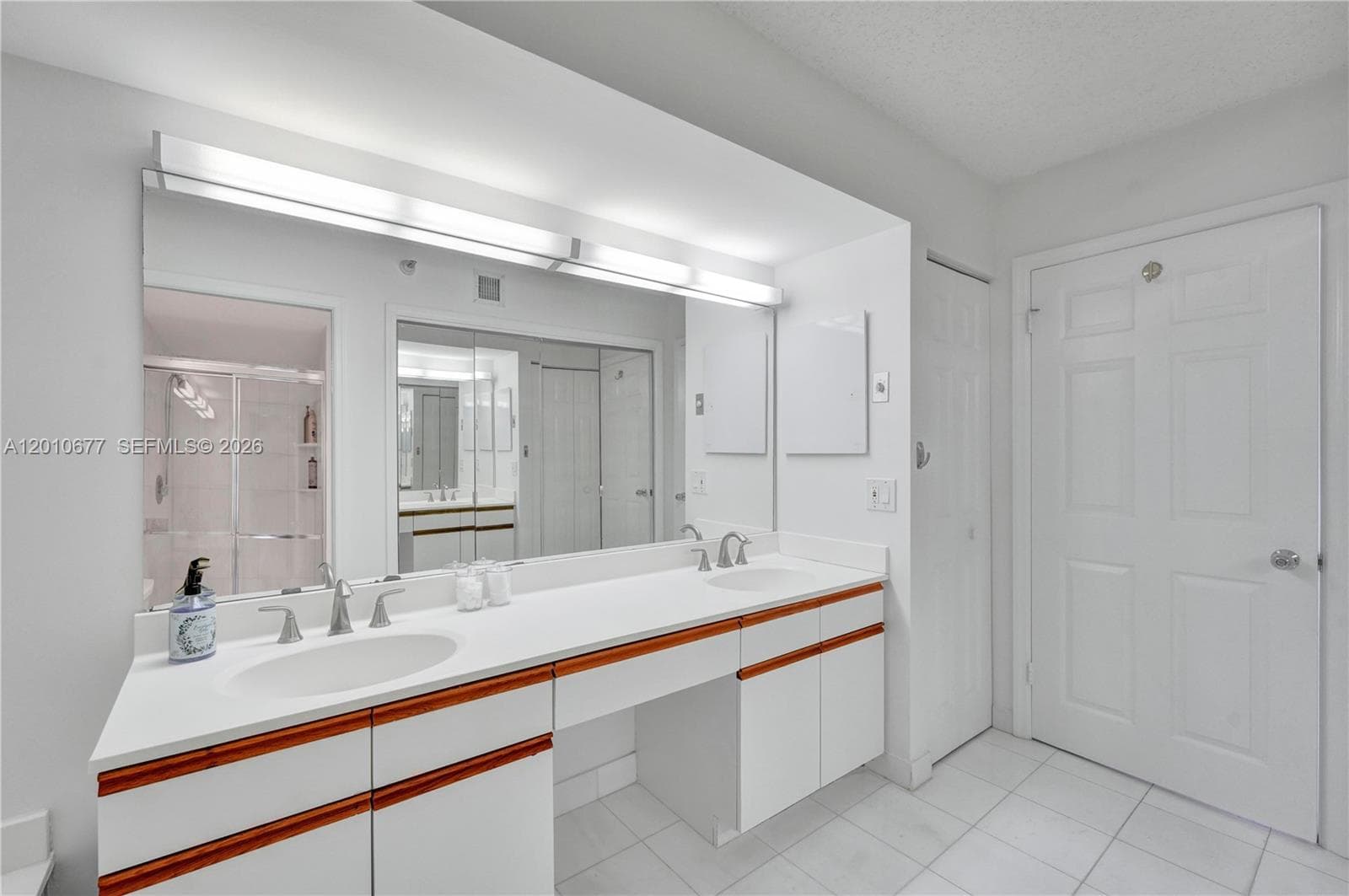 3500 Mystic Pointe Dr # 3302, Aventura FL 33180 — 20