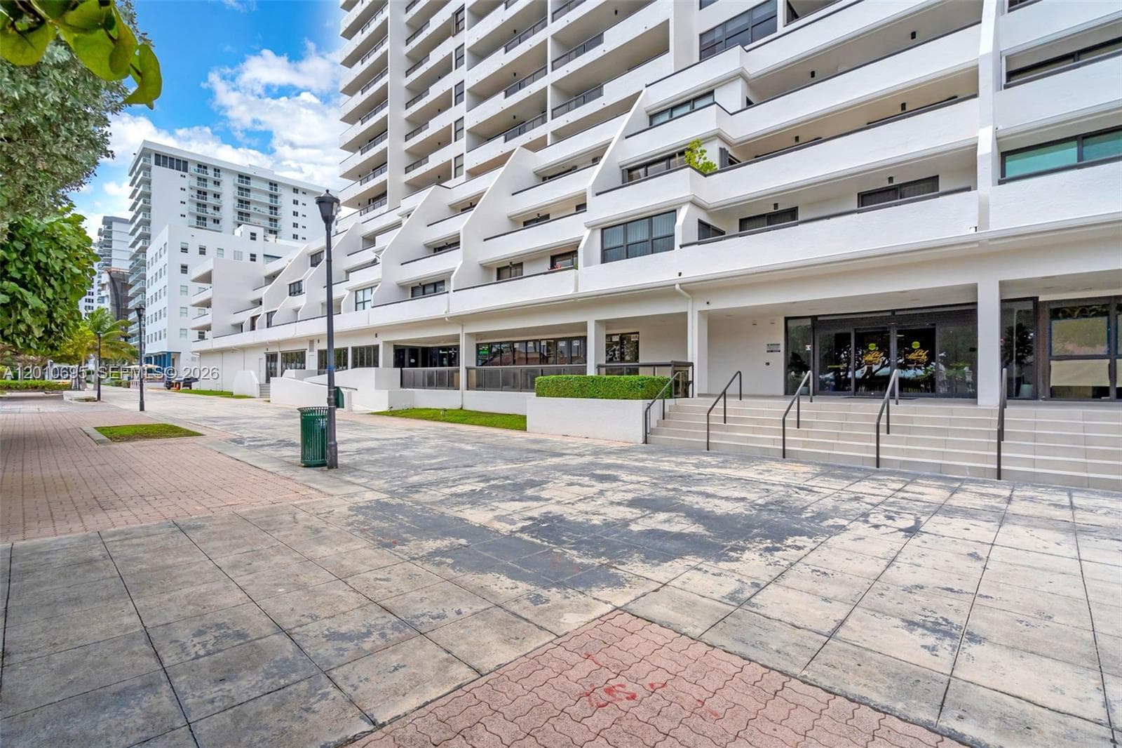 2555 Collins Ave # 2401, Miami Beach FL 33140 — 29