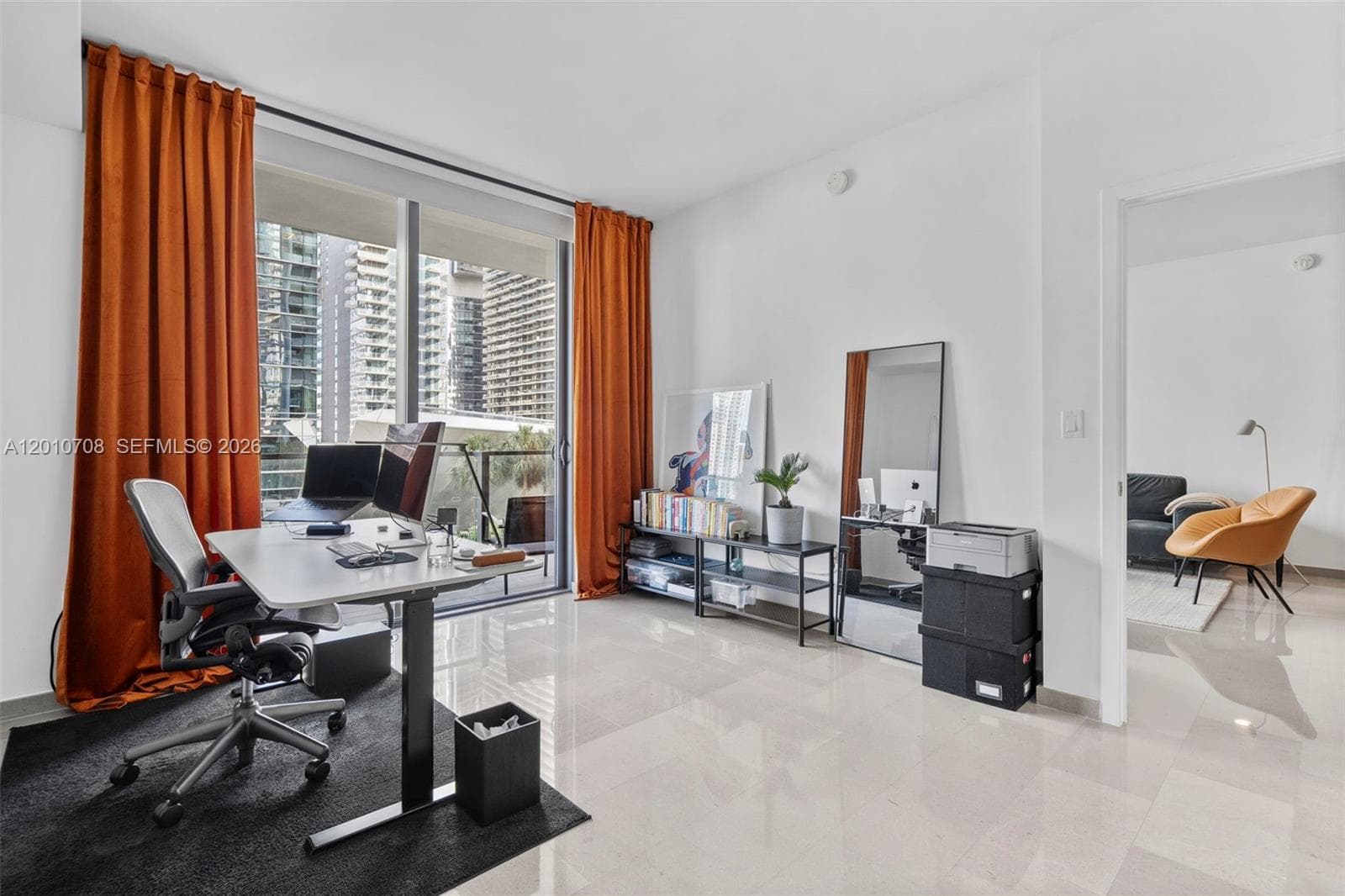 88 SW 7th St # 809, Miami FL 33130 — 23