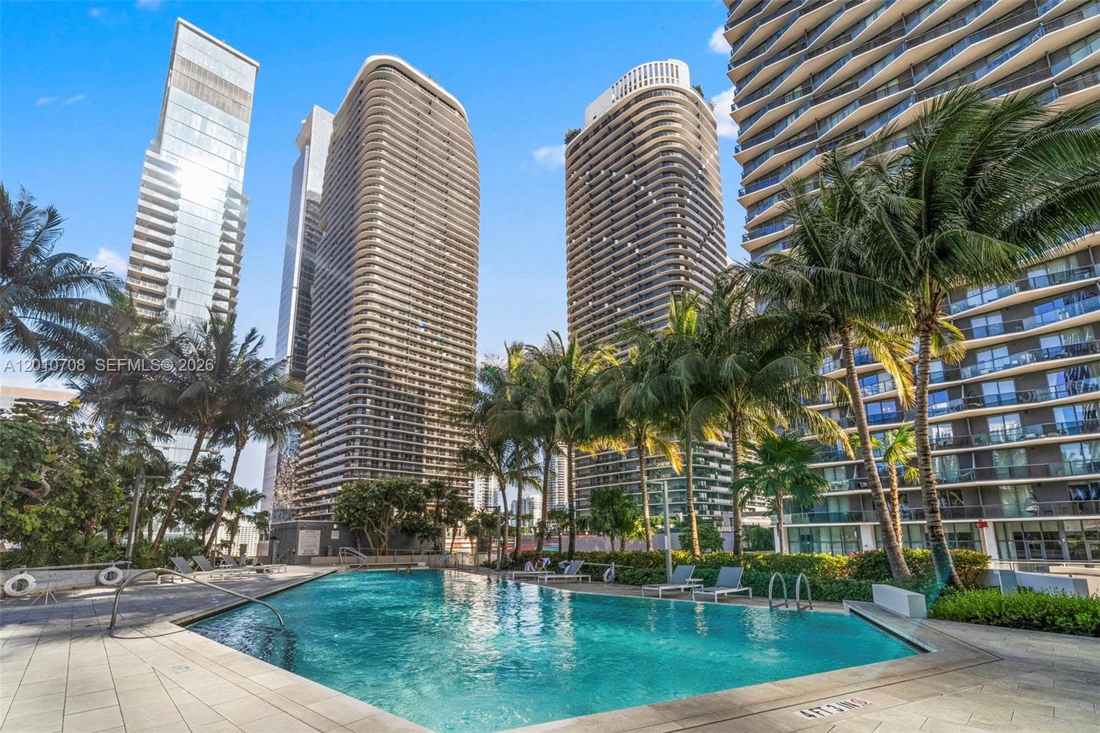 88 SW 7th St # 809, Miami FL 33130 — 28