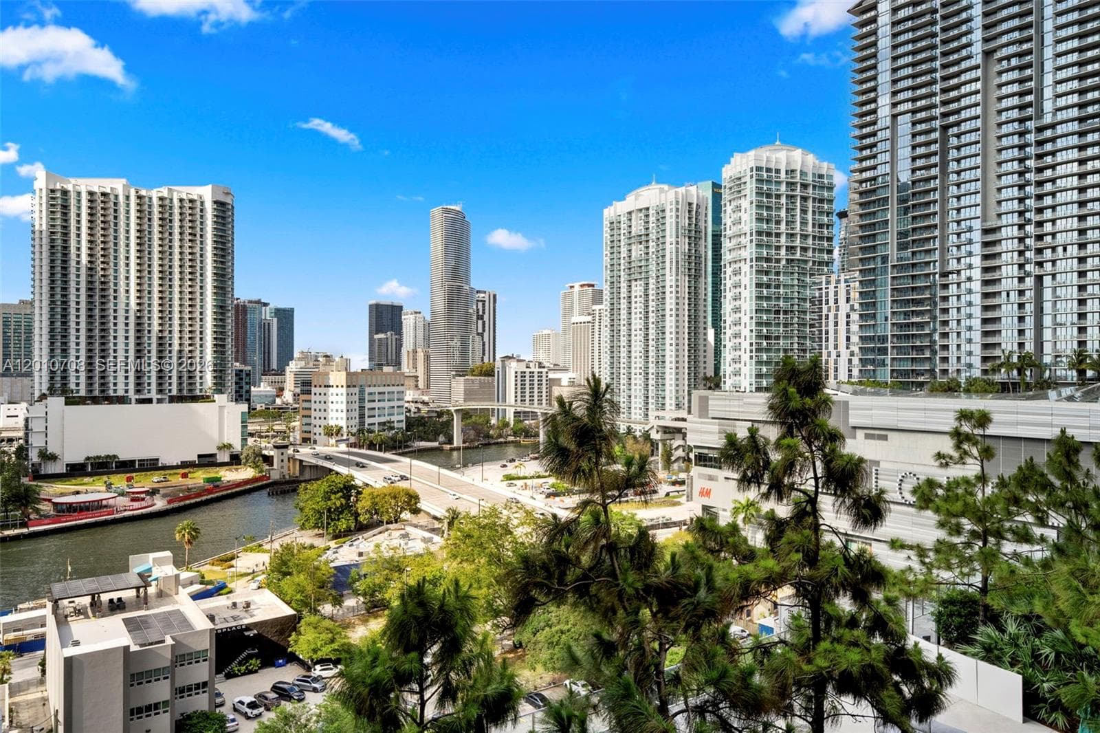 88 SW 7th St # 809, Miami FL 33130 — 5