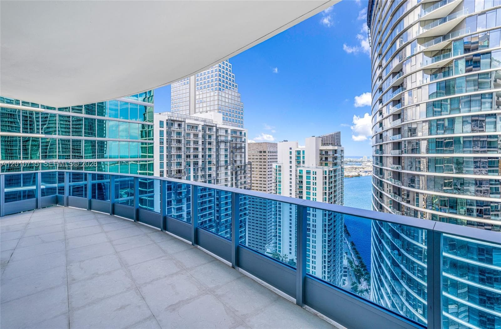 200 Biscayne Boulevard Way # 4401, Miami FL 33131 — 28