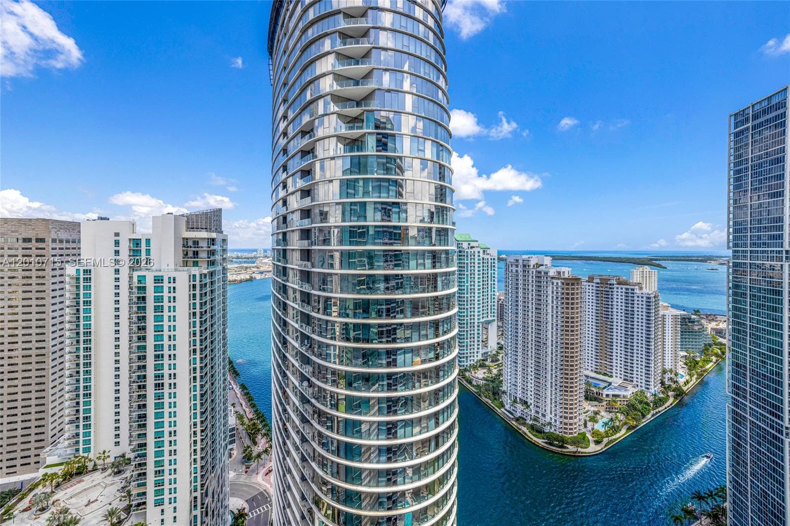 200 Biscayne Boulevard Way # 4401, Miami FL 33131 — 29