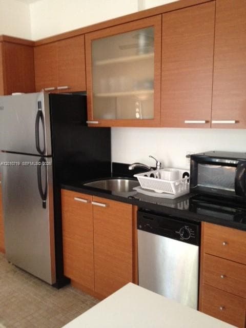1127 Euclid Ave # 205, Miami Beach FL 33139 — 4