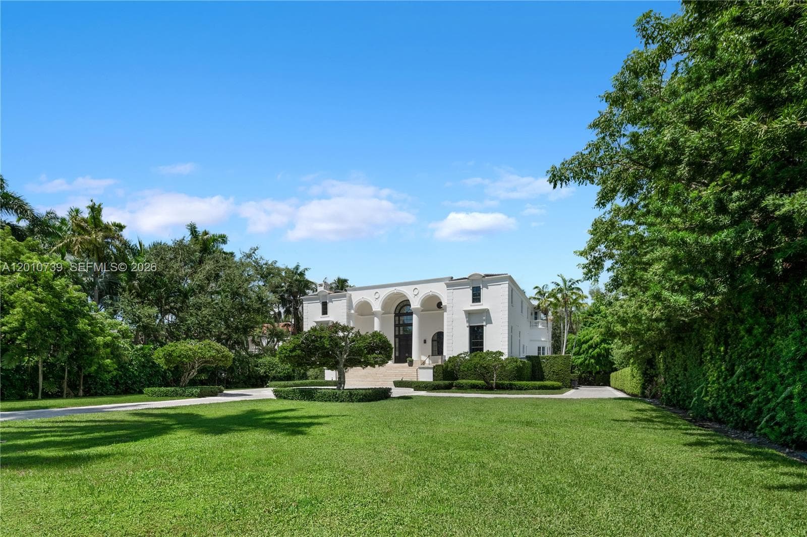 26 Tahiti Beach Island Rd, Coral Gables FL 33143 — 51