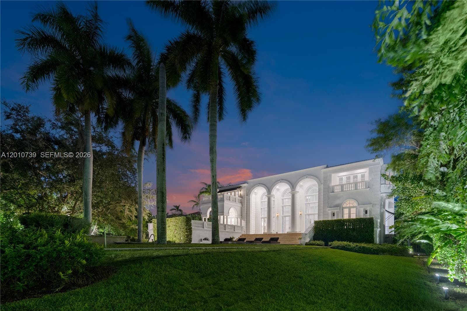 26 Tahiti Beach Island Rd, Coral Gables FL 33143 — 70