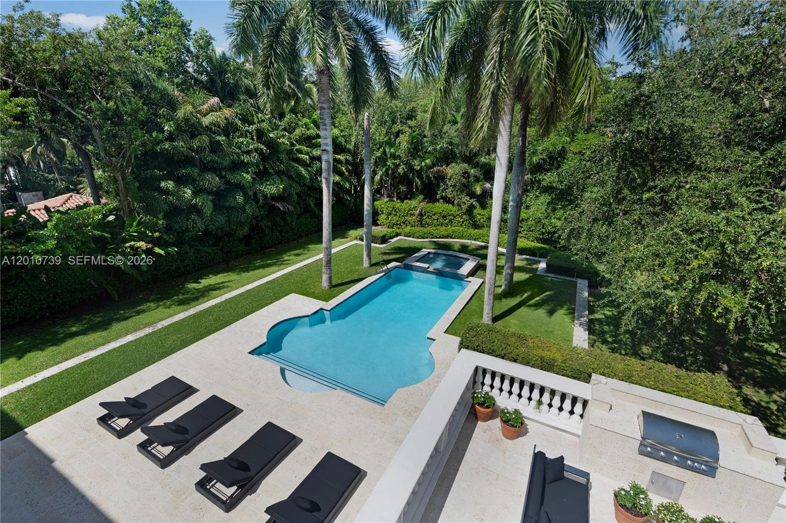 26 Tahiti Beach Island Rd, Coral Gables FL 33143 — 25