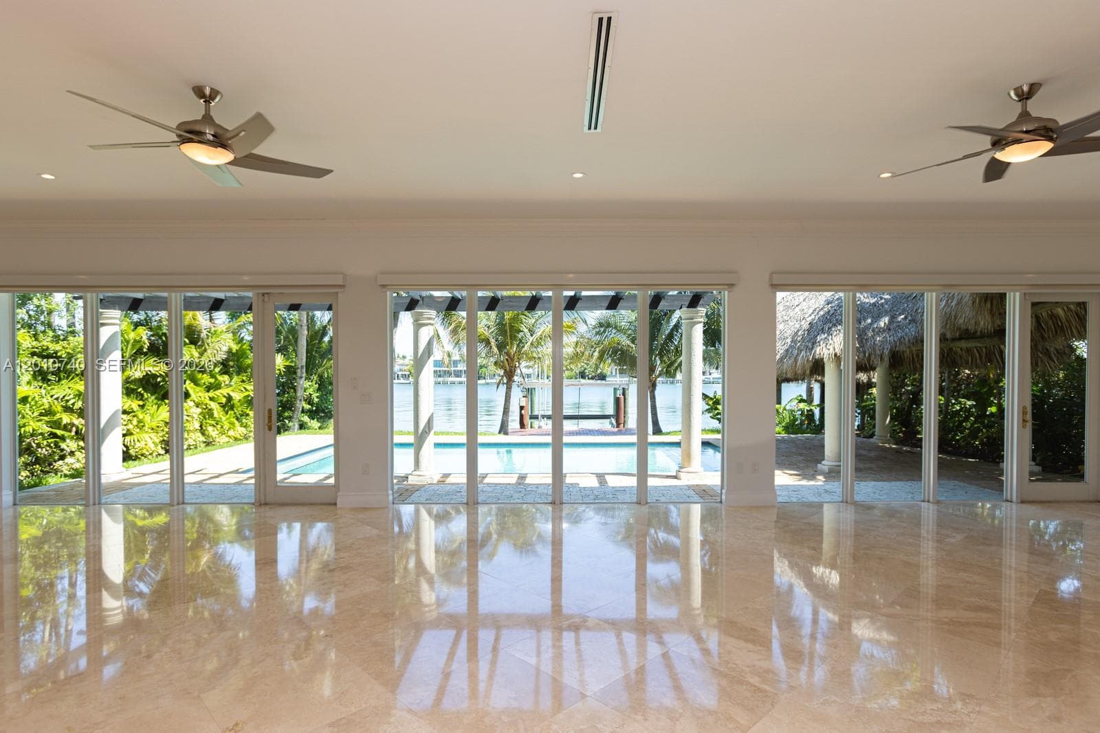 425 N Shore Dr, Miami Beach FL 33141 — 2