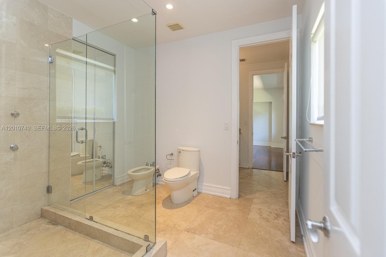 425 N Shore Dr, Miami Beach FL 33141 — 13