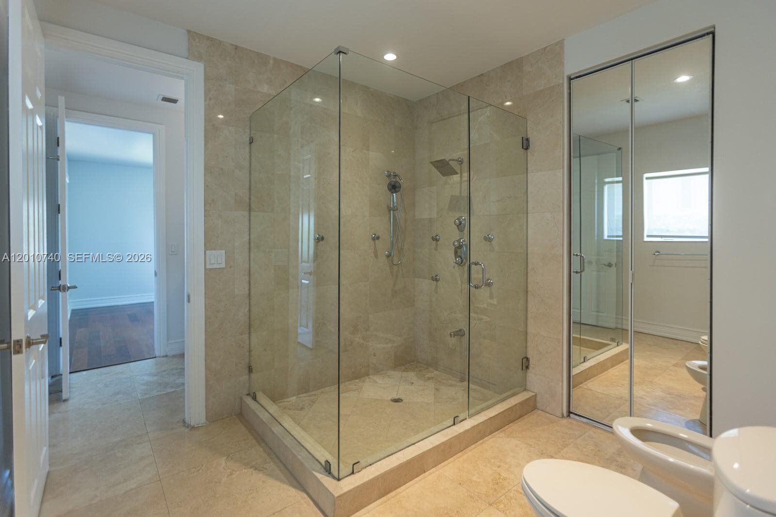 425 N Shore Dr, Miami Beach FL 33141 — 12