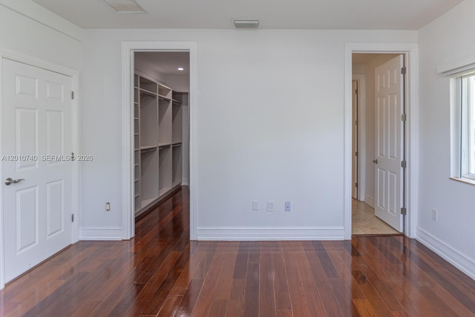 425 N Shore Dr, Miami Beach FL 33141 — 22