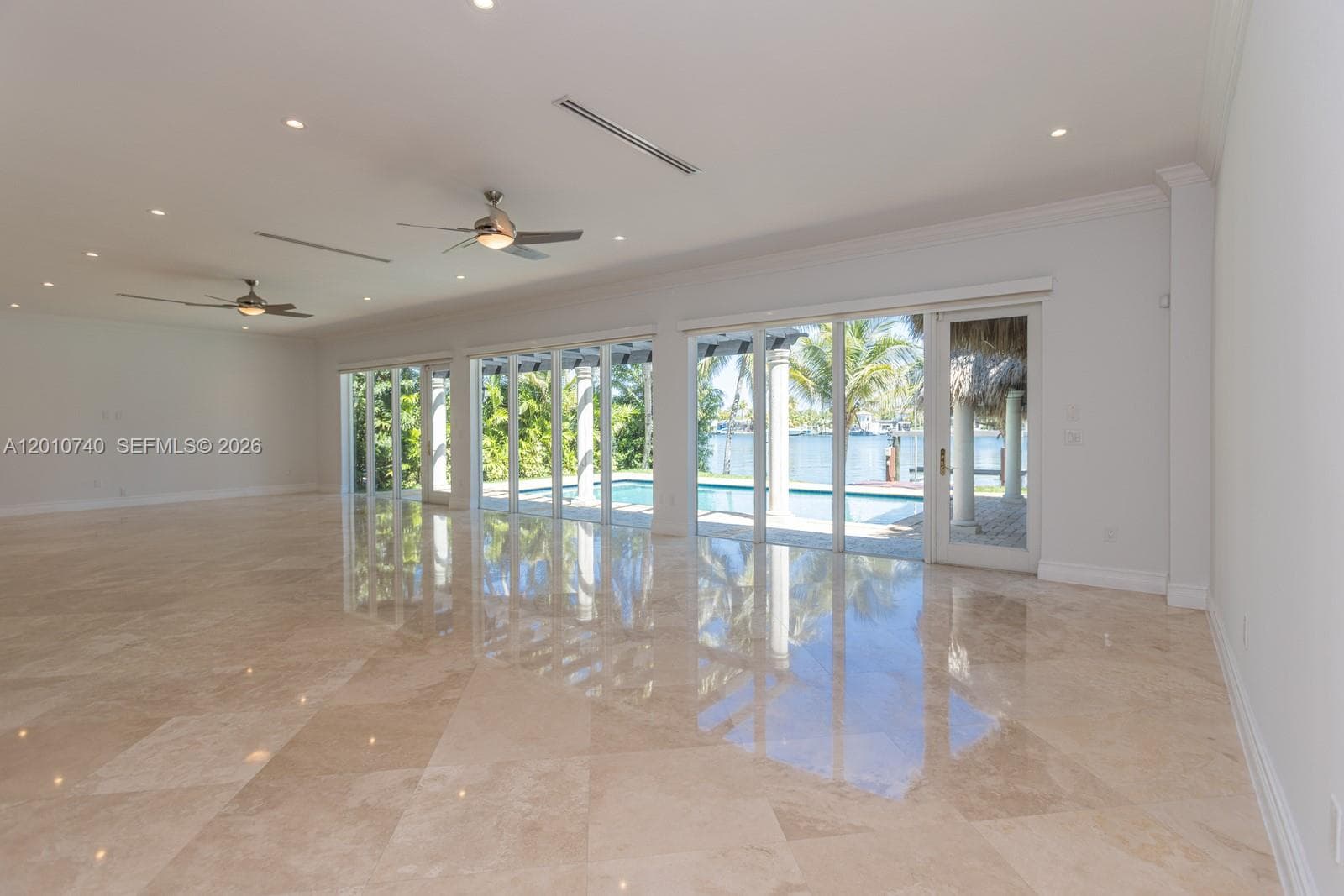 425 N Shore Dr, Miami Beach FL 33141 — 3