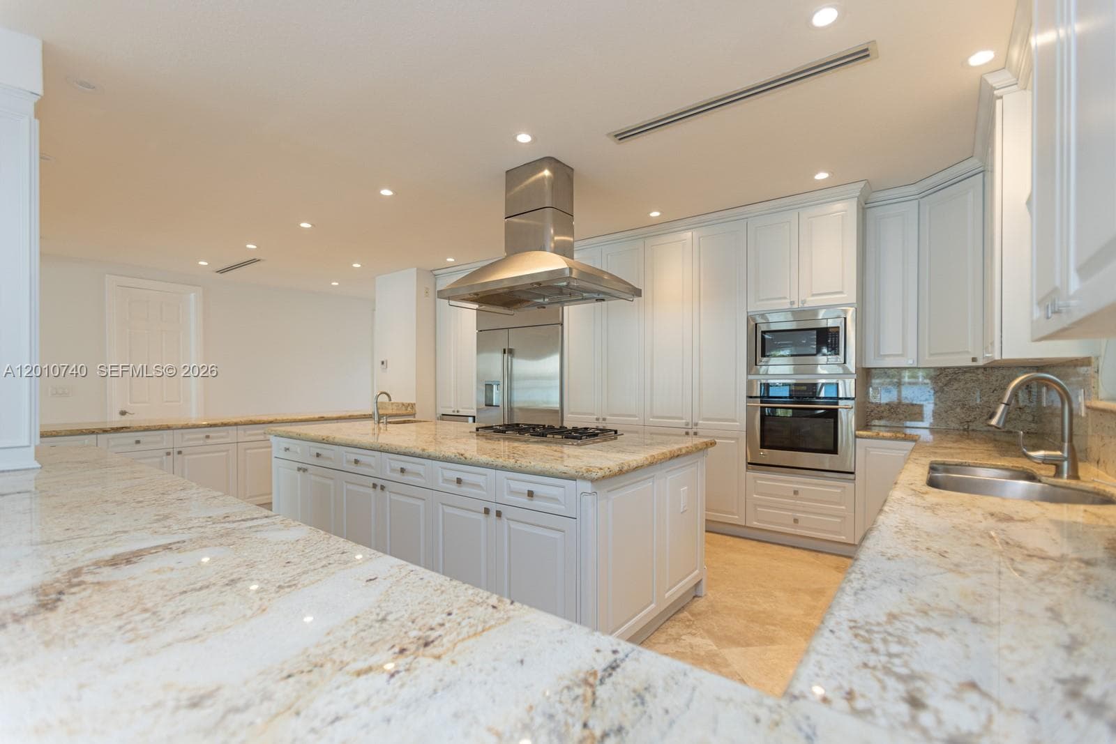 425 N Shore Dr, Miami Beach FL 33141 — 5