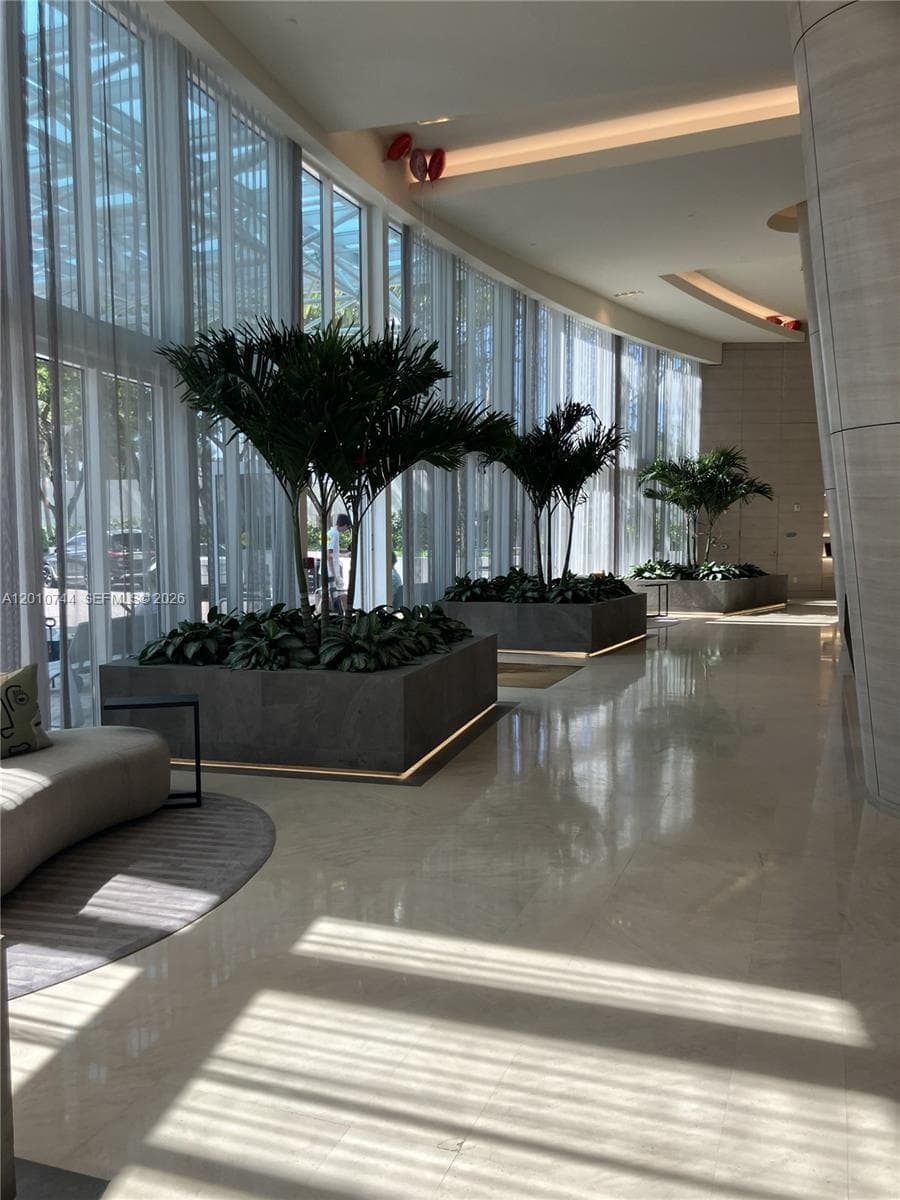18201 Collins Ave # 3708, Sunny Isles Beach FL 33160 — 29