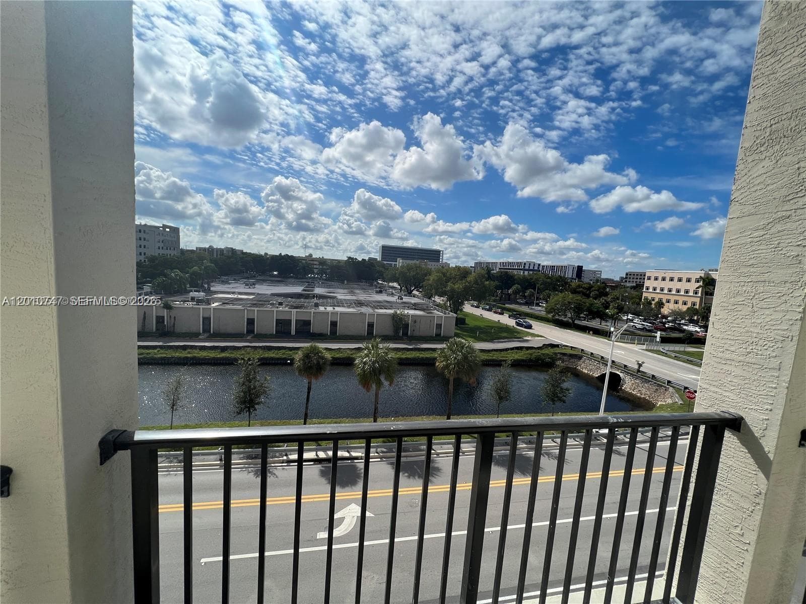 8167 NW 41st St # 308, Doral FL 33166 — 16