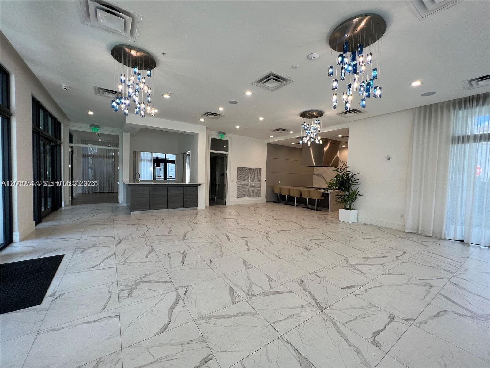 8167 NW 41st St # 308, Doral FL 33166 — 1