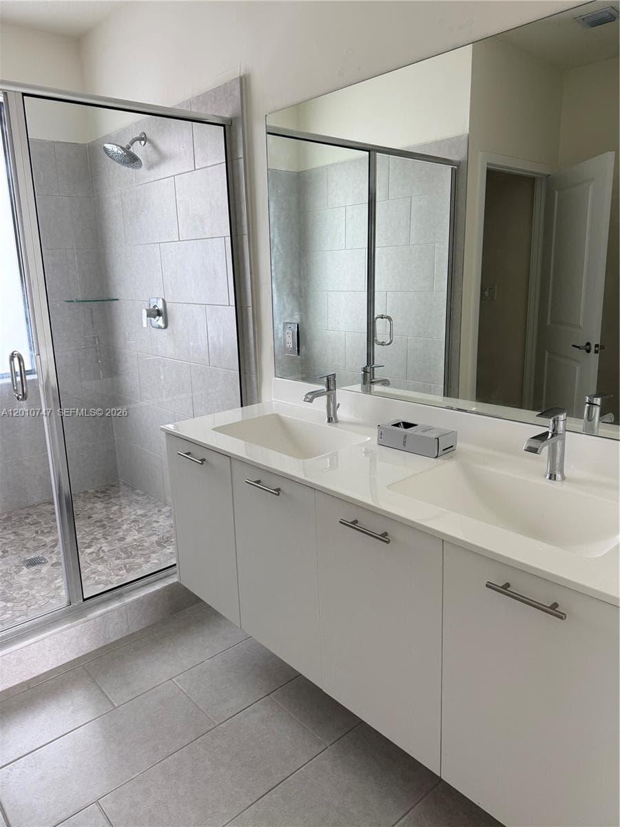 8167 NW 41st St # 308, Doral FL 33166 — 24