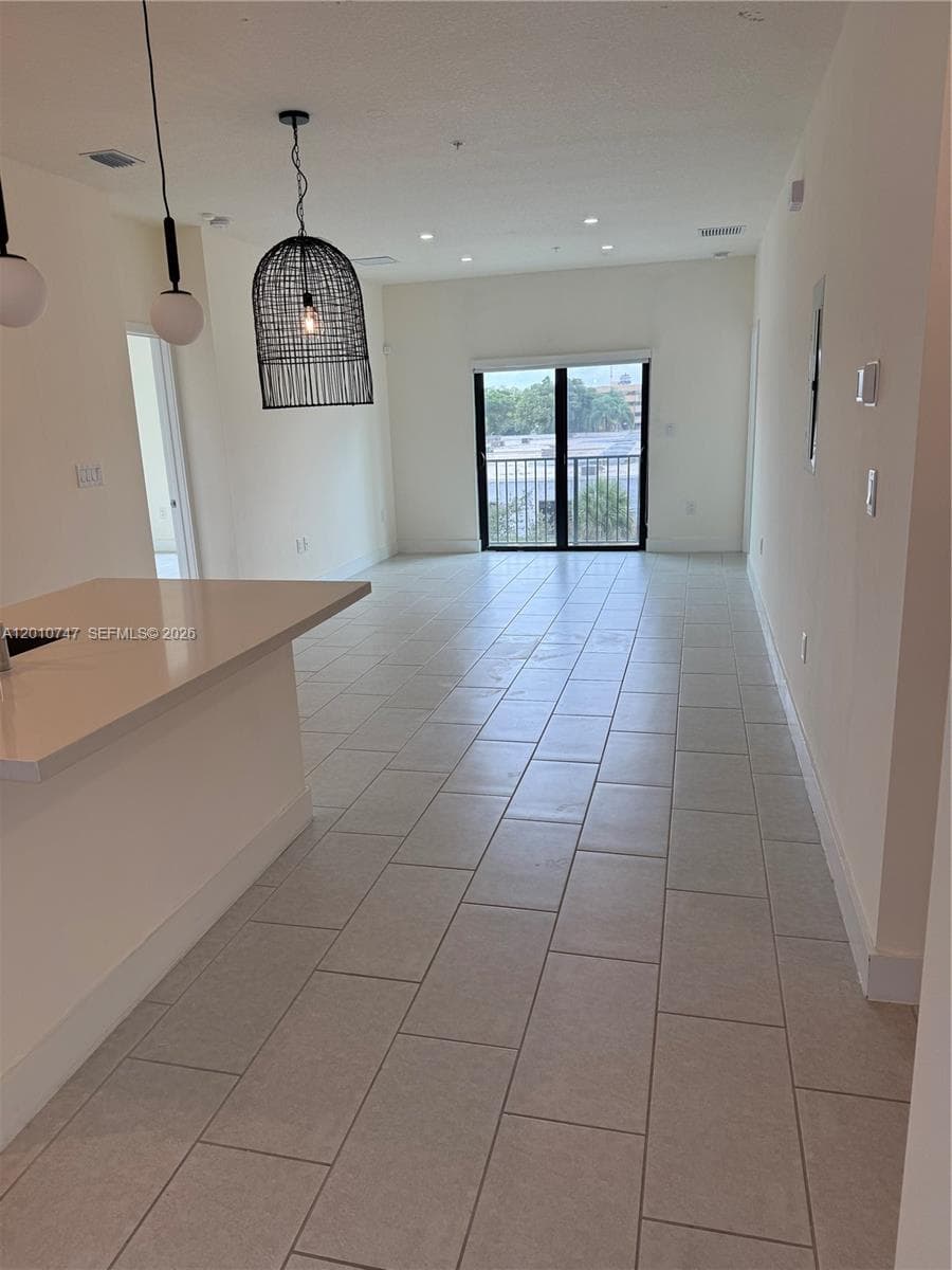 8167 NW 41st St # 308, Doral FL 33166 — 31