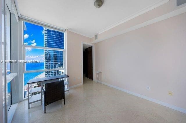 18101 Collins Ave # 4702, Sunny Isles Beach FL 33160 — 20