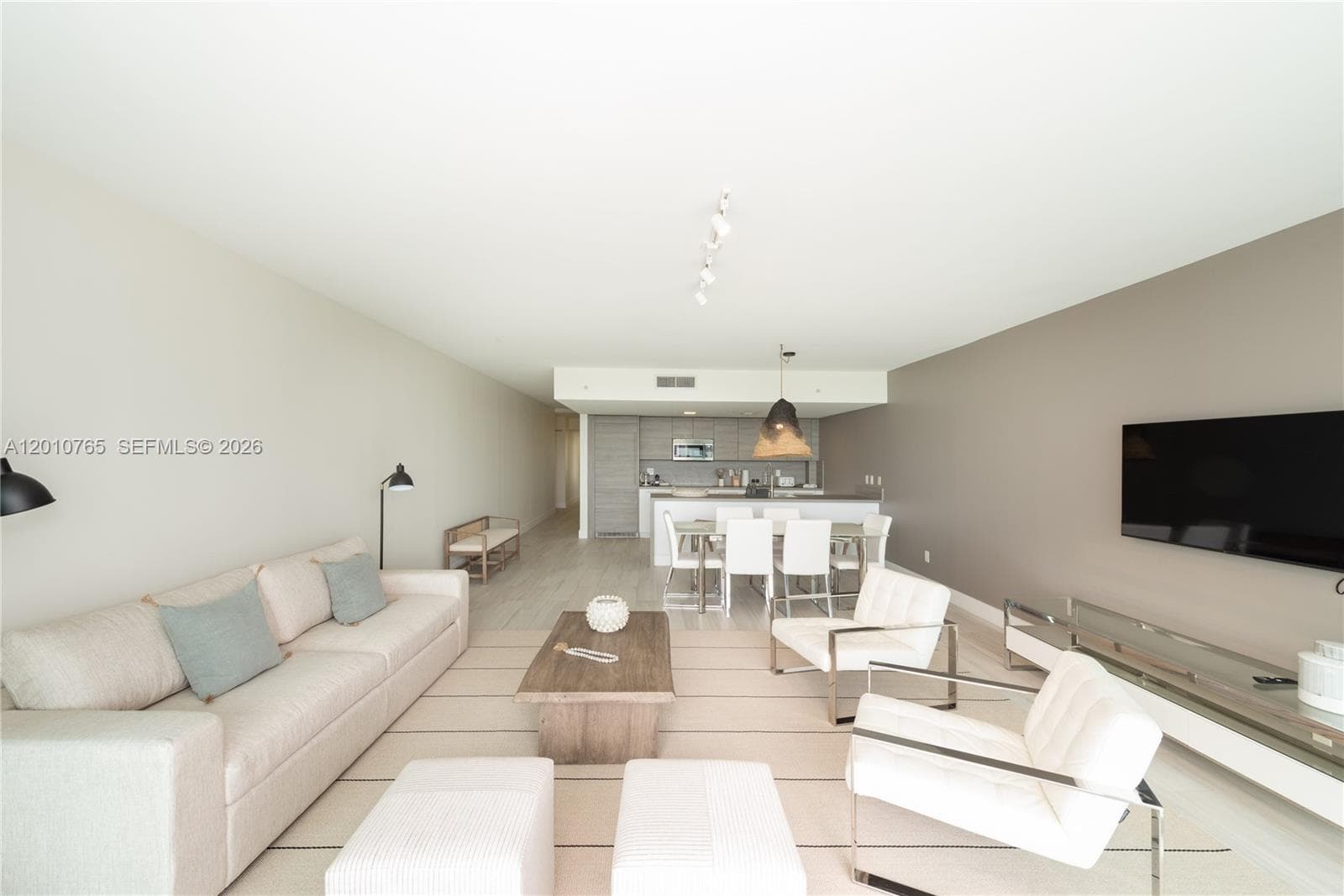 400 Sunny Isles Blvd # 1518, Sunny Isles Beach FL 33160 — 7