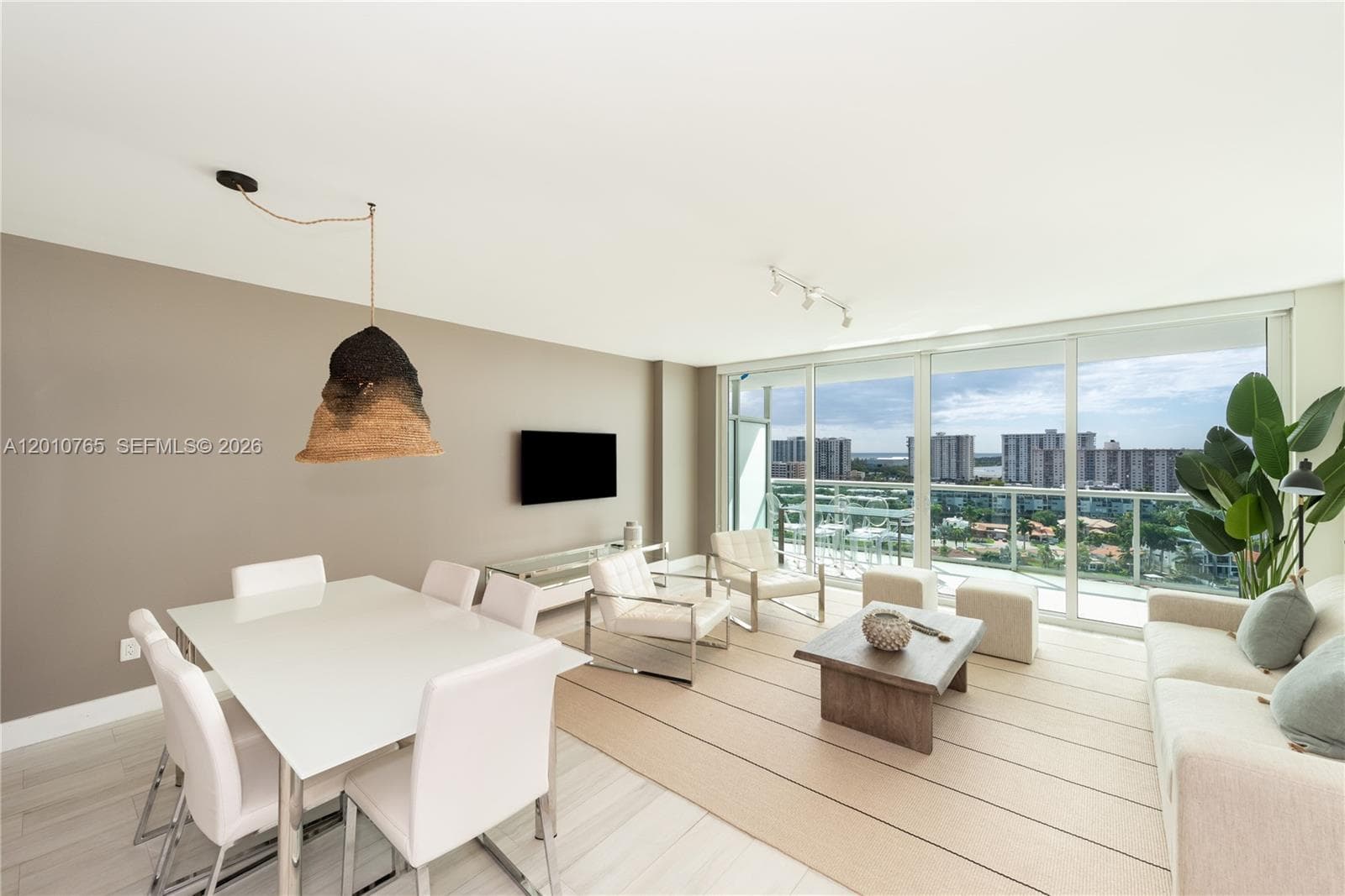 400 Sunny Isles Blvd # 1518, Sunny Isles Beach FL 33160 — 5